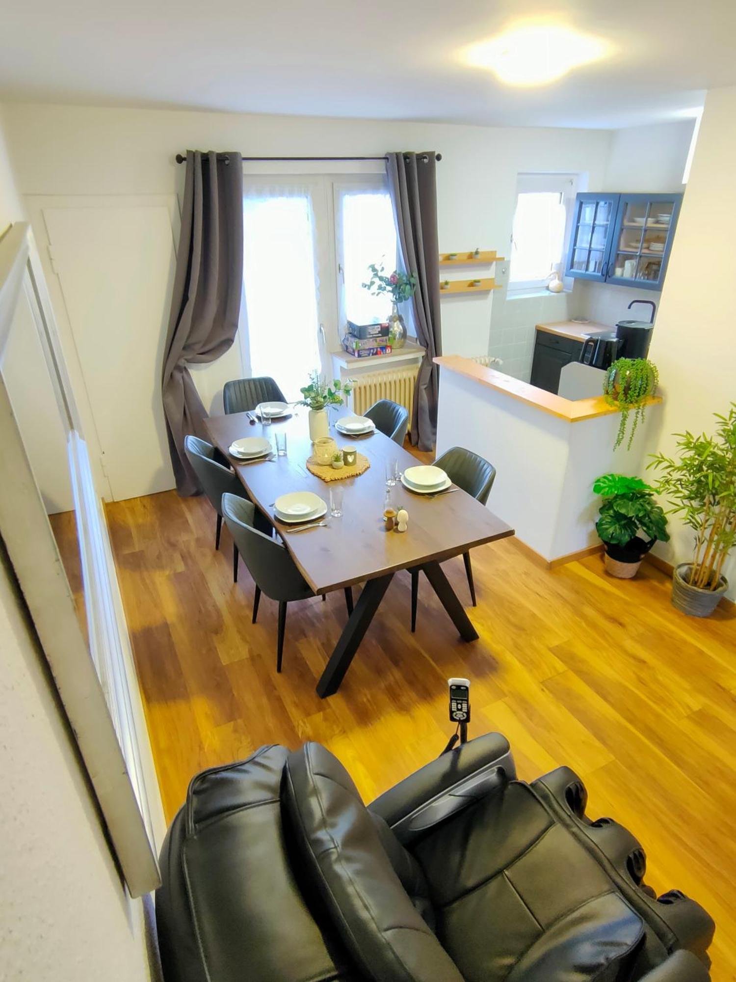 Large Central Apartment - Modern & Fully Equipped - Near Fair Köln Exteriör bild